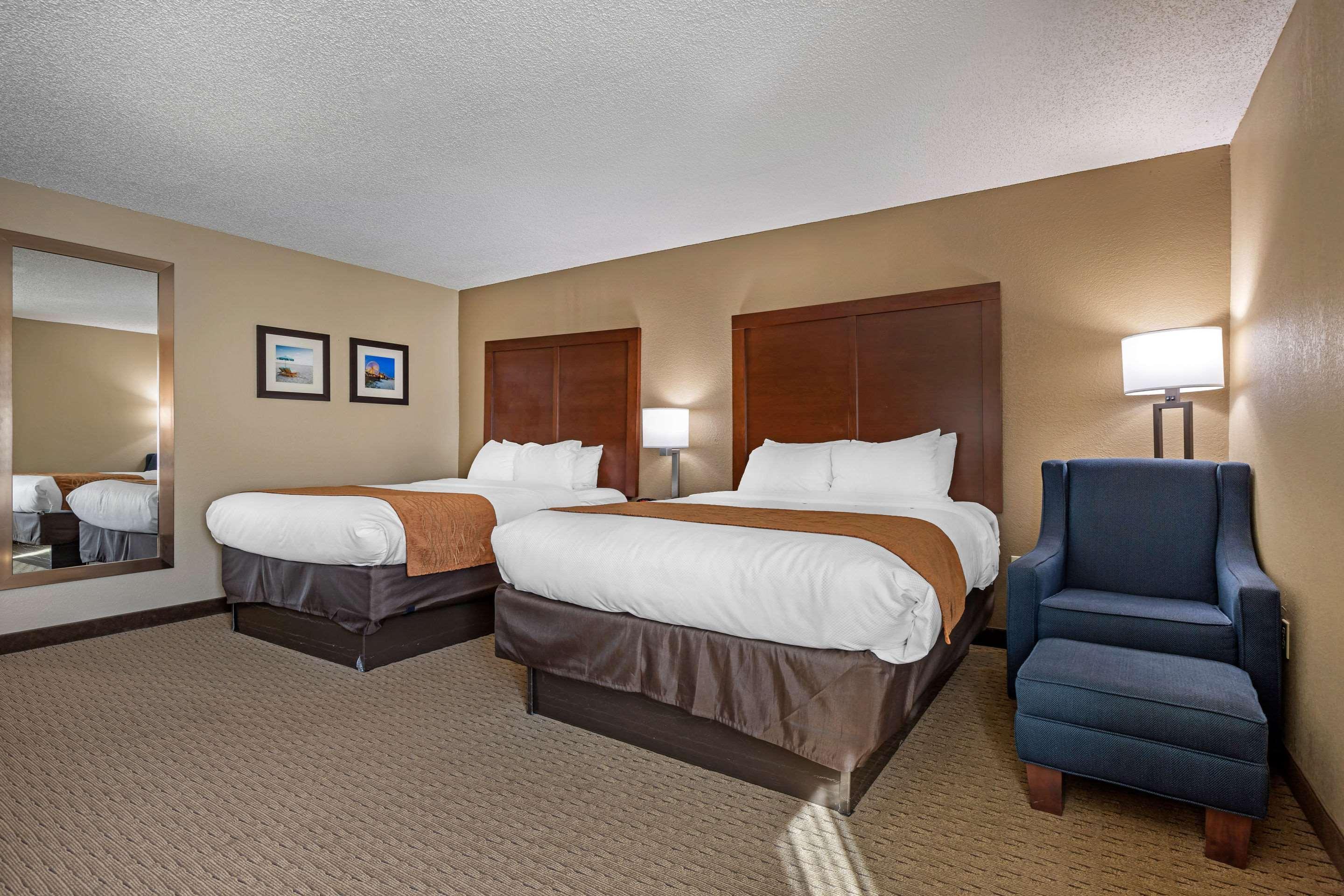 Comfort Inn N Myrtle Beach Barefoot Landing Север Миртл Бич Экстерьер фото