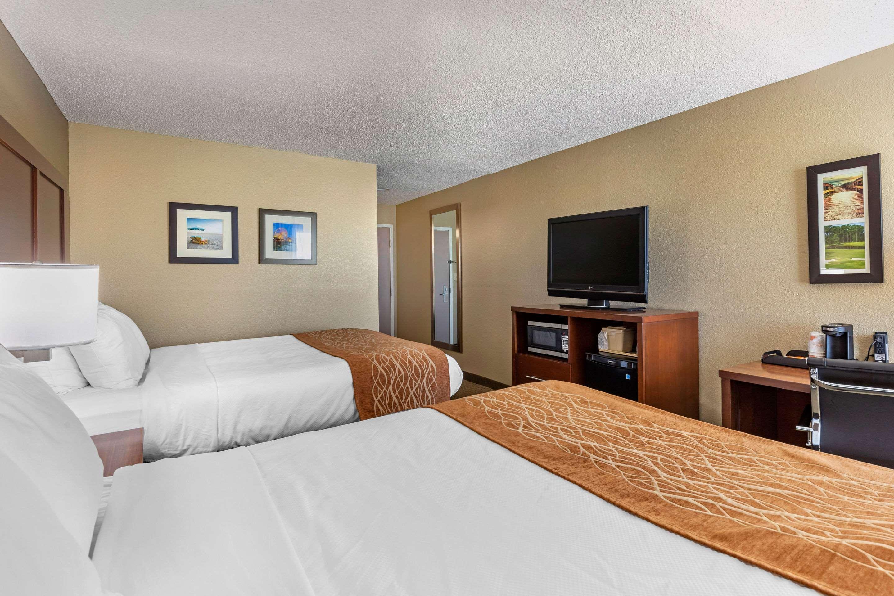 Comfort Inn N Myrtle Beach Barefoot Landing Север Миртл Бич Экстерьер фото